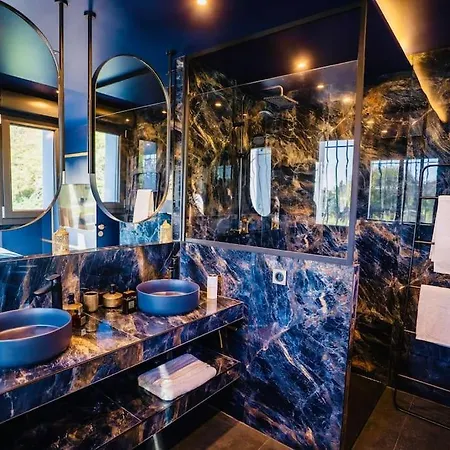 Minka Cocon Atypique Avec Jacuzzi Prive