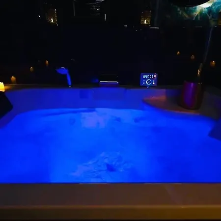 Minka Cocon Atypique Avec Jacuzzi Prive 公寓 *